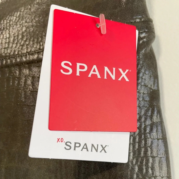 SPANX High Waisted Faux Leather Croc Shine Leggings - Dark Olive Green - BNWT - Picture 6 of 11